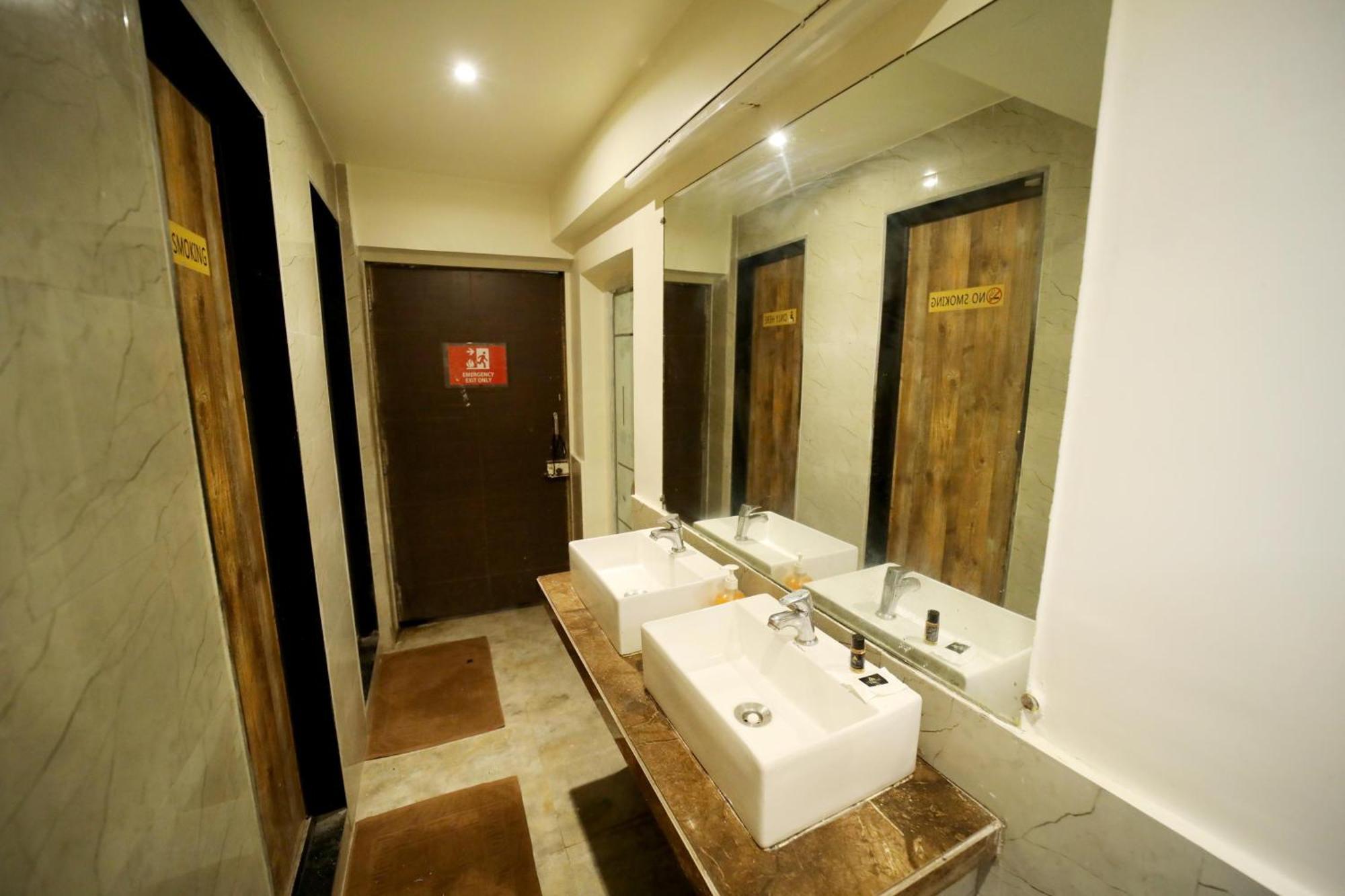 Social Hubz Hostel Mumbai Exterior foto