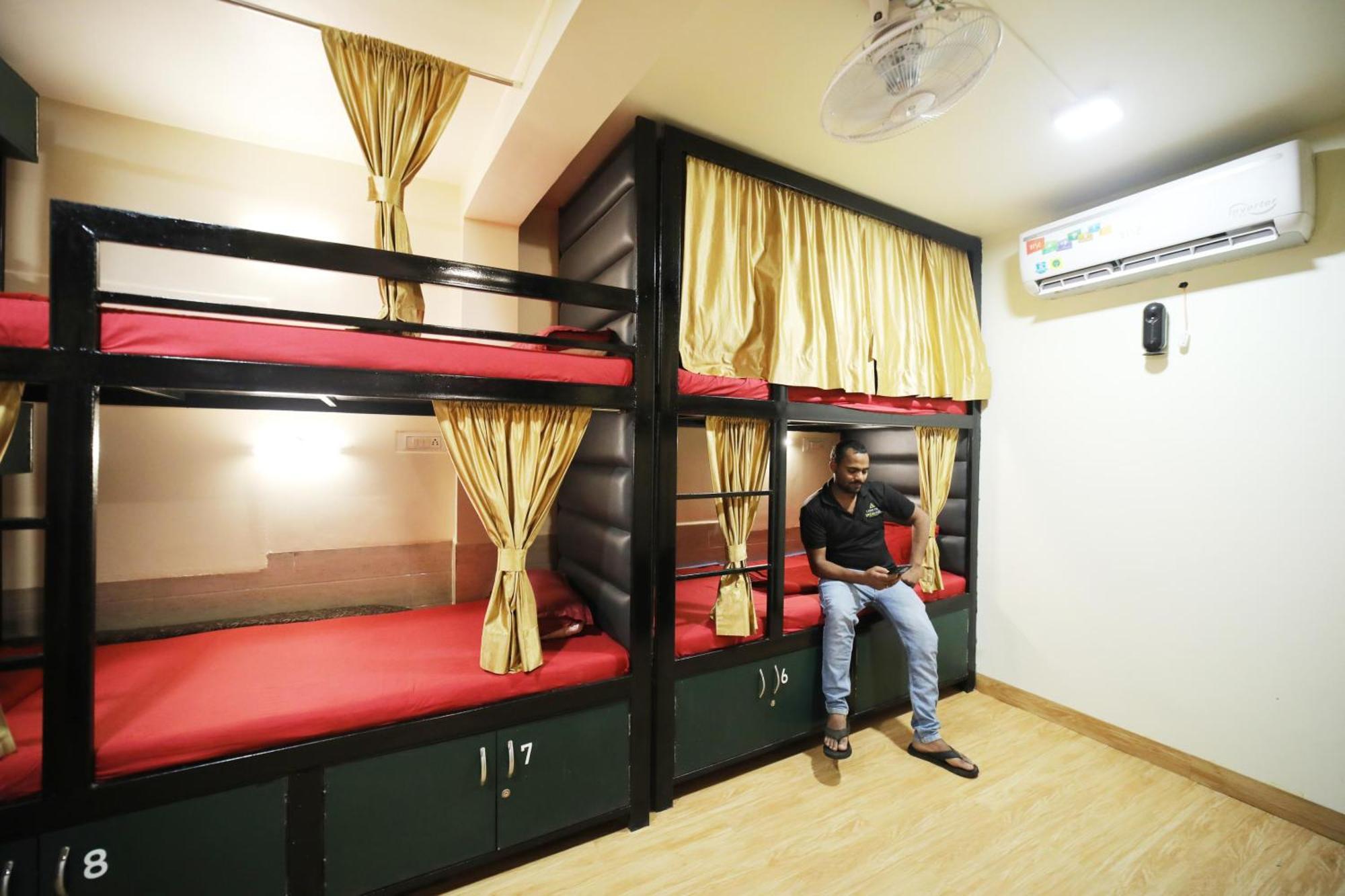 Social Hubz Hostel Mumbai Exterior foto