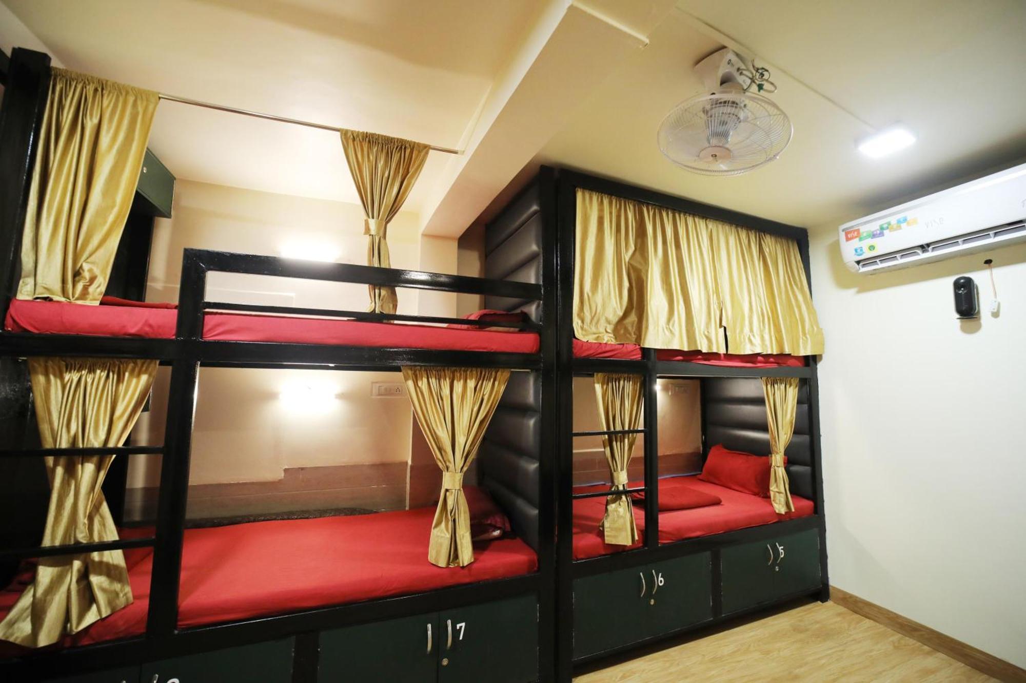 Social Hubz Hostel Mumbai Exterior foto