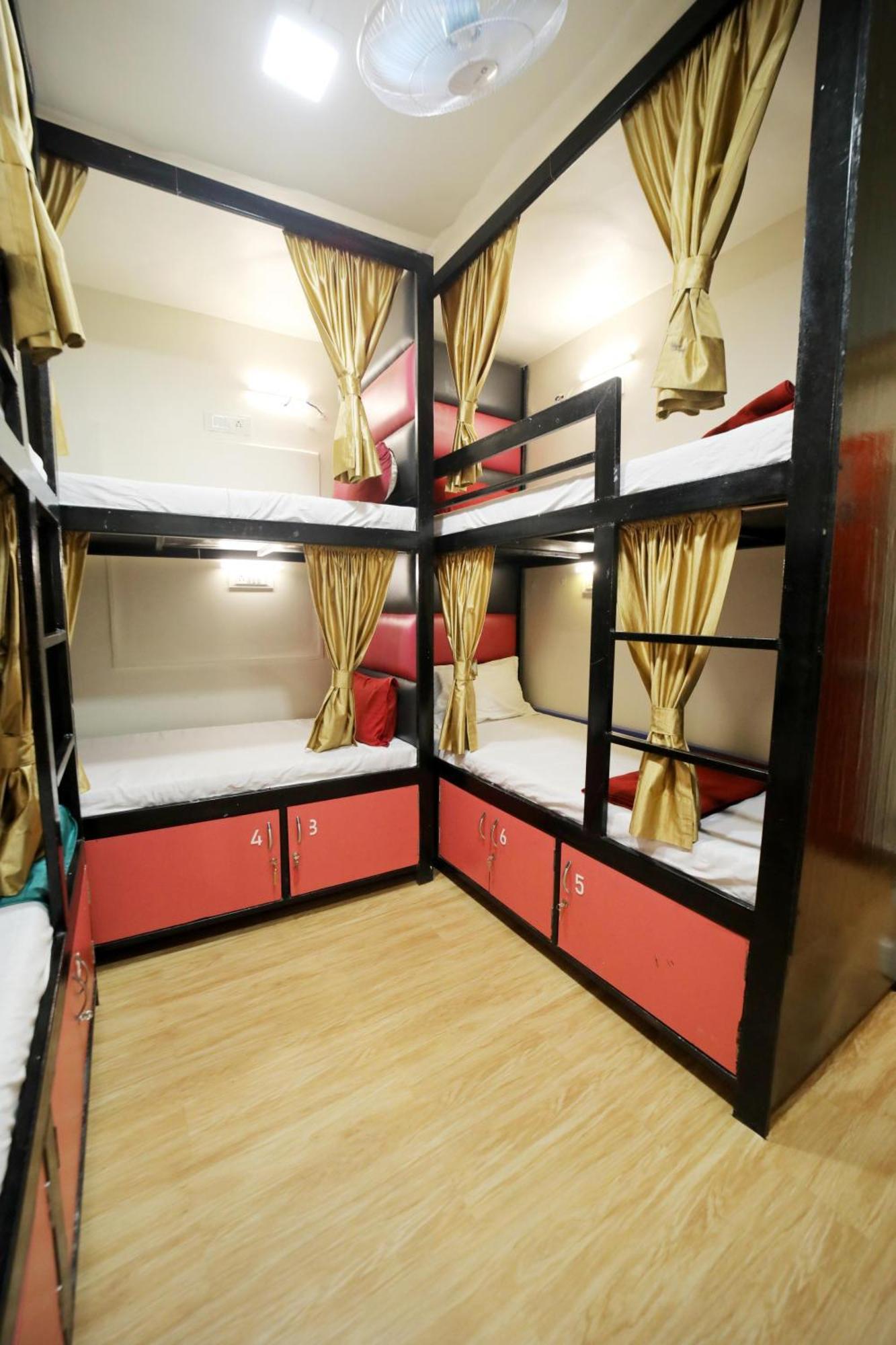 Social Hubz Hostel Mumbai Exterior foto